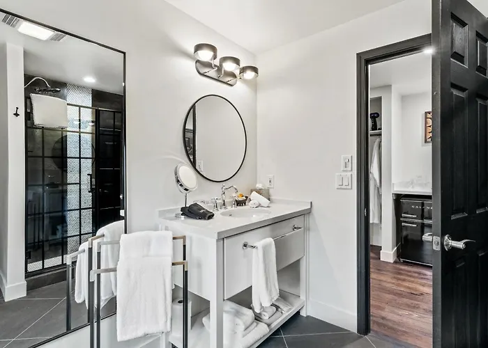 Bespoke 4* Flagstaff