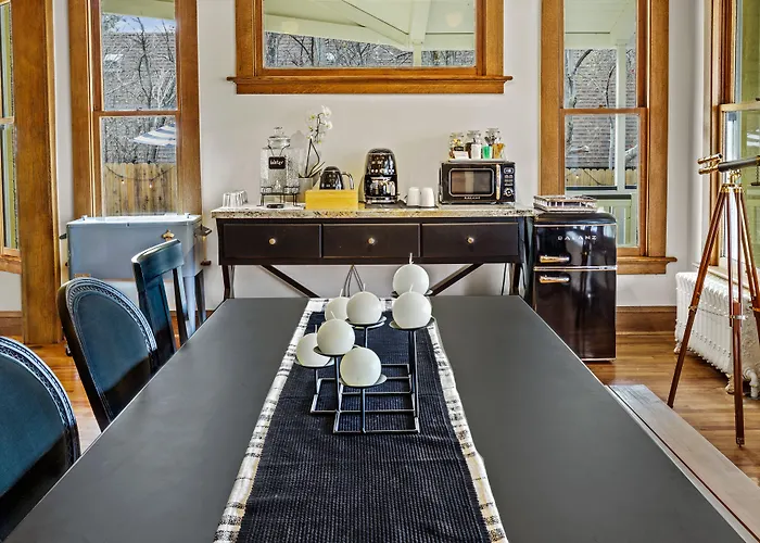 Bespoke Flagstaff
